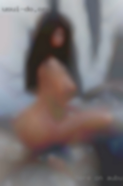 Been here, on and off Auburn, AL nude for many years.
