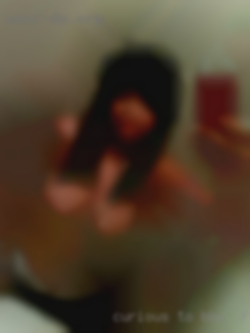 Curious BBW in Fort Myers to look and see what's  fun.
