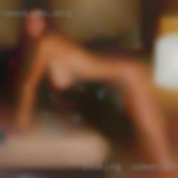 Looking  for women fetish someone to explore with.