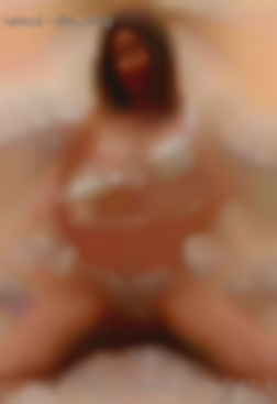 Looking black cock in Maryland to full fill my fantasy.