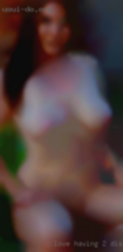 Love discrete sex in PA having 2 woman at same time.